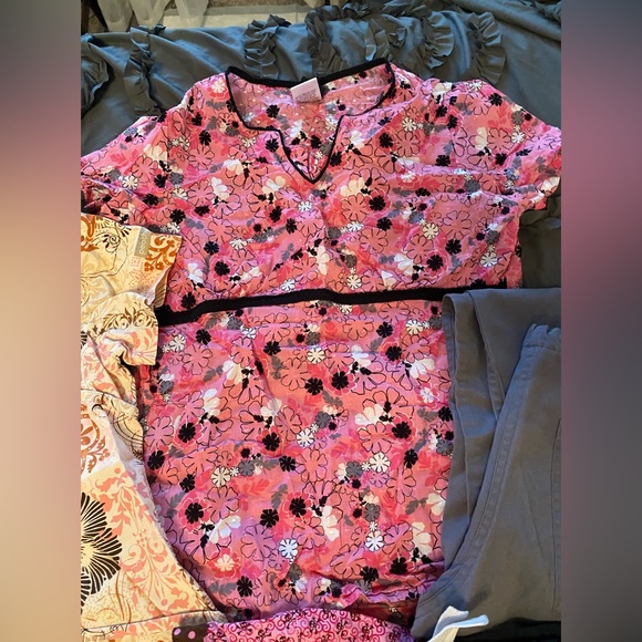 Scrub Bundle #3 - Picture 2 of 8